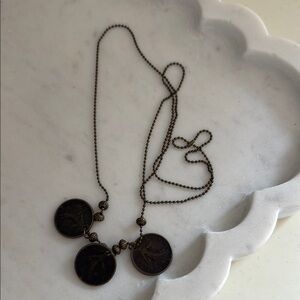 Elegant Black Pendant Necklace